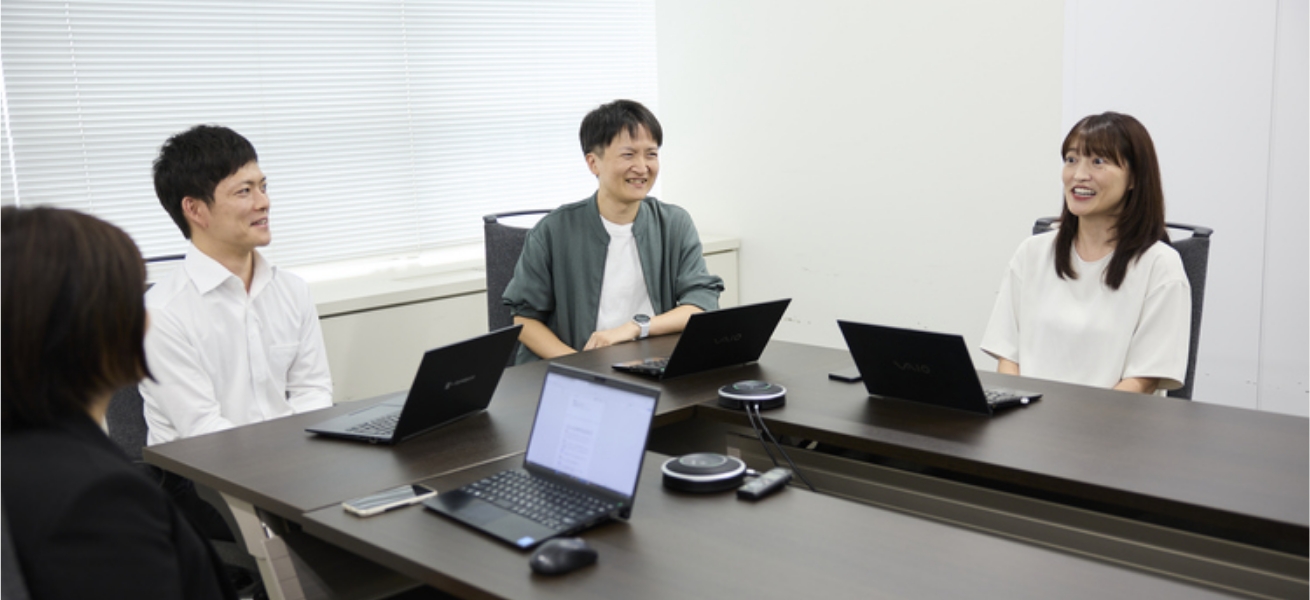 座談会の様子 応募者へのメッセージ ― 育児とキャリアの両立を目指す方へ